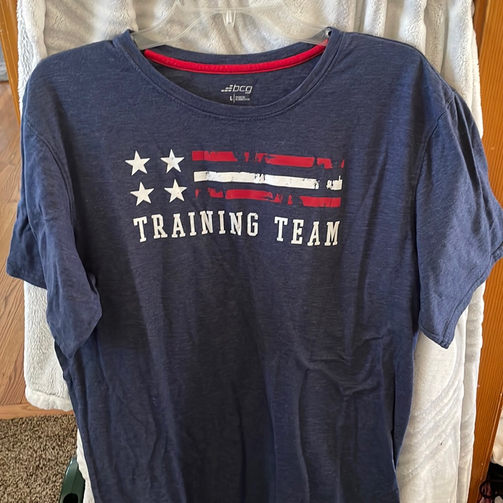 Mens Large TShirt